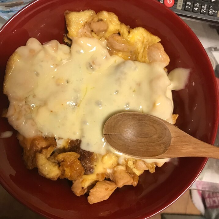 とろーりチーズ親子丼